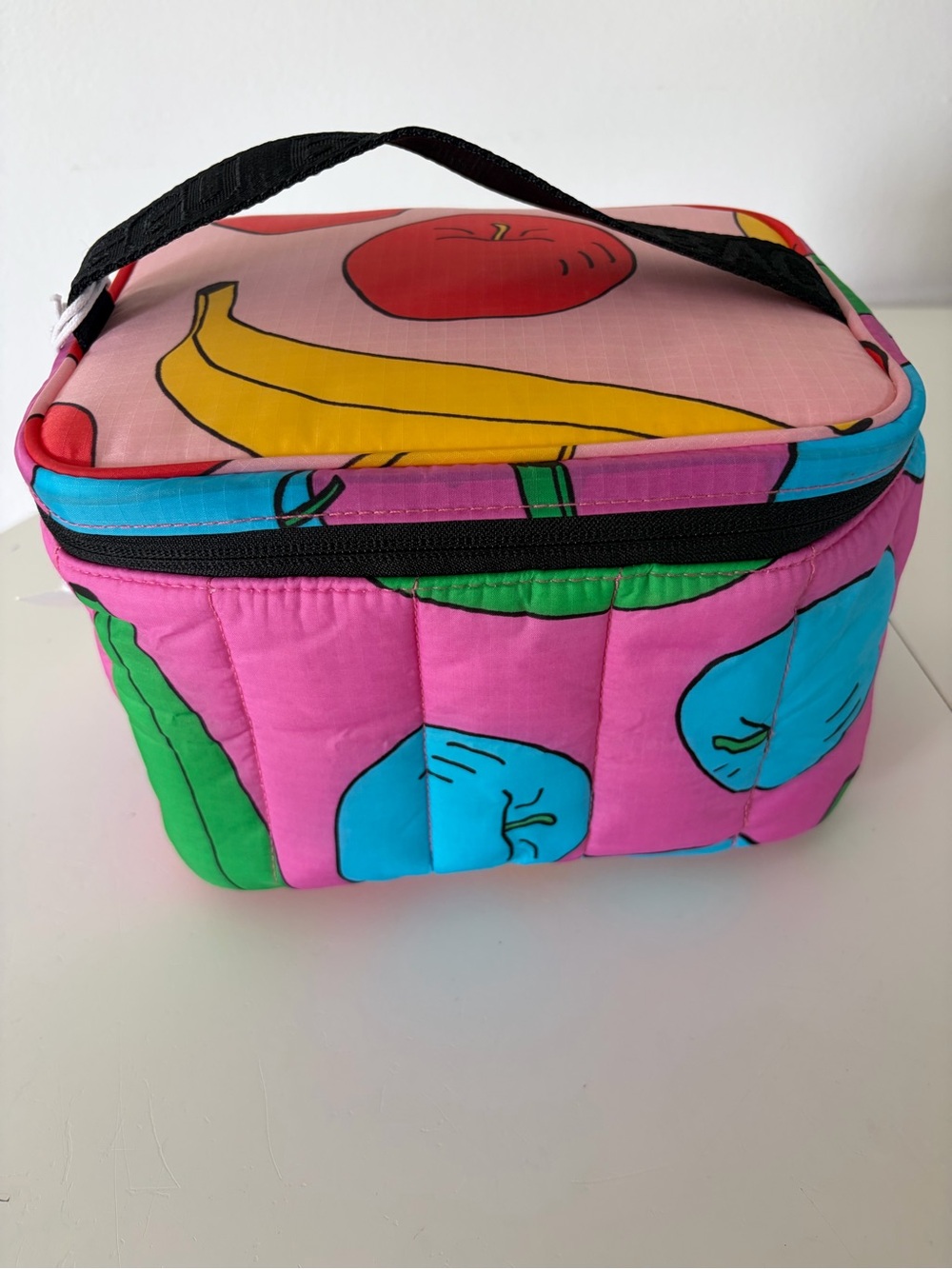 BAGGU Puffy Lunch Bag Apples & Bananas Mix Insulated Cooler NWT - Picture 2 of 12